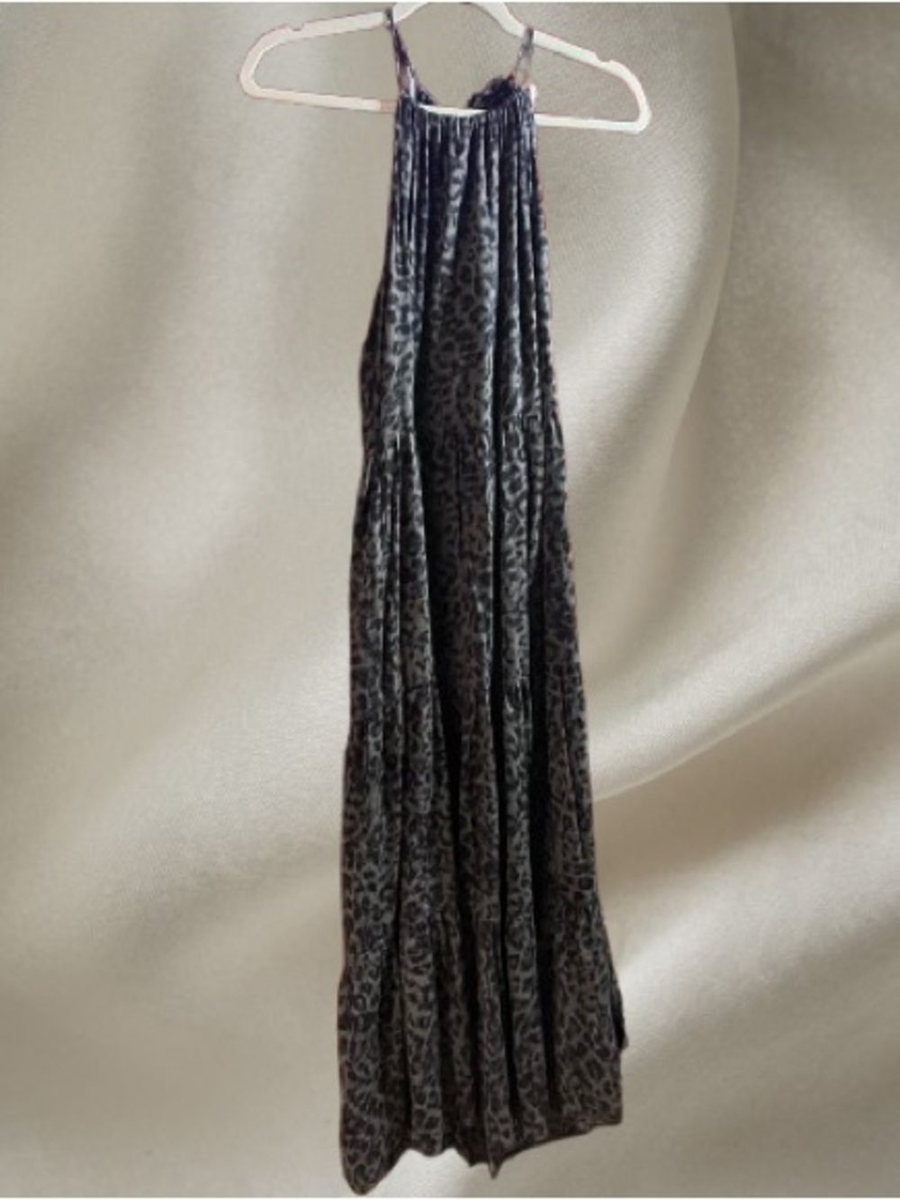 Old Navy Charcoal Leopard Halter Tiered Maxi Dress Size Medium VGUC - Picture 3 of 8